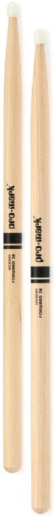 Promark Hickory 2B &quot;The Natural&quot; Nylon Tip drumstick - TXR2BN