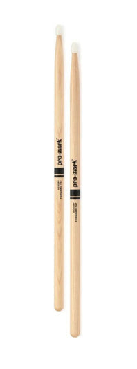 Promark Hickory 747 Nylon Tip drumstick  TX747N